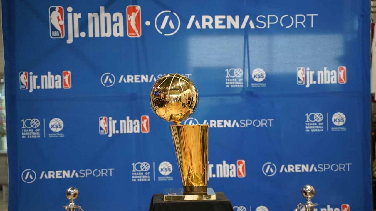 NBA trofej stiže u Galeriju